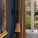 Hotel Zelie Champs-elysees Paris