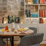 Zelie Champs-elysees 3* Paris