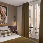 Hotel Zelie Champs-elysees 3*