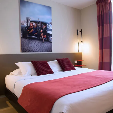 Zélie 3* Parigi