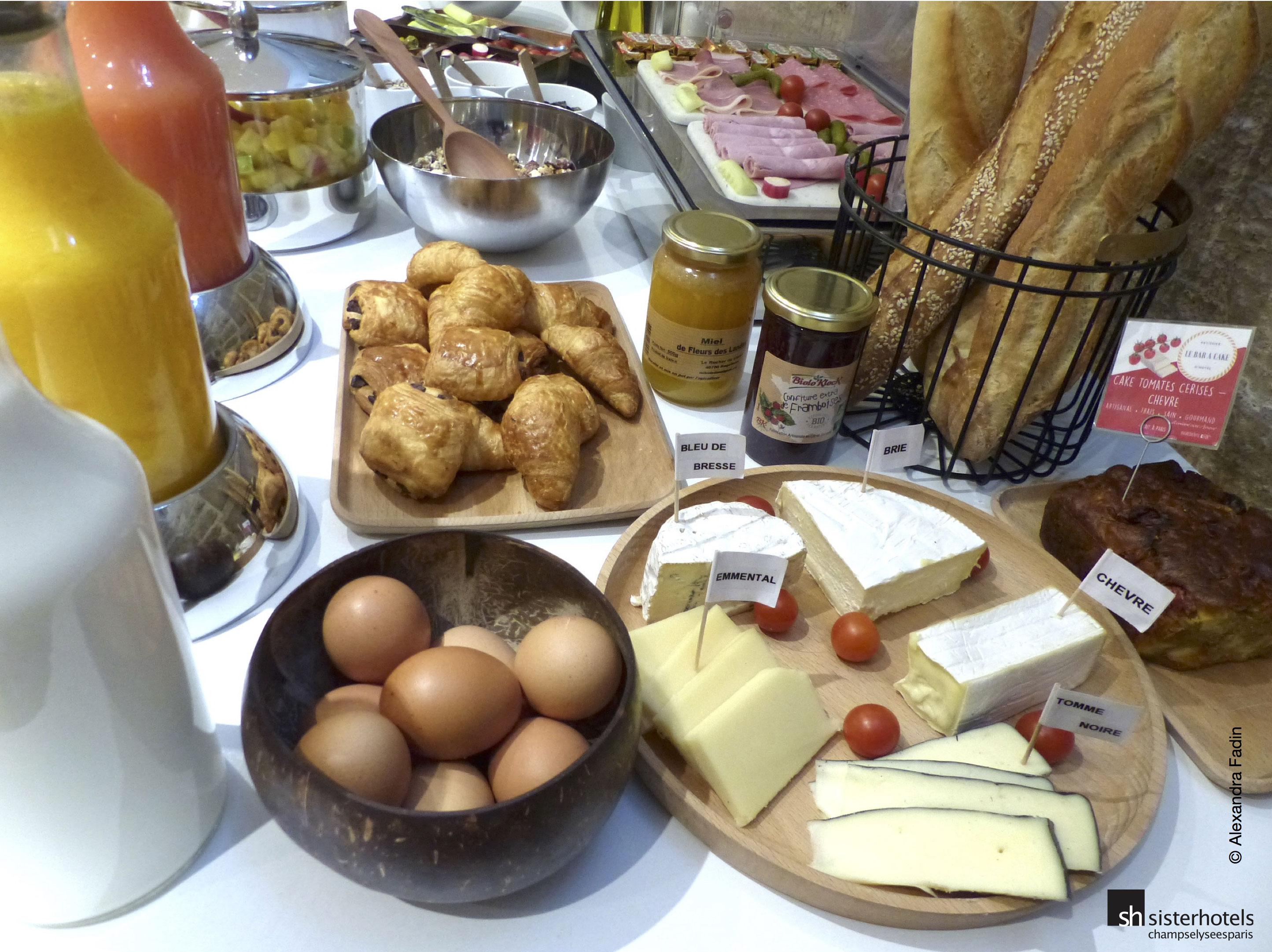 Hotel Zelie Champs-elysees 3*