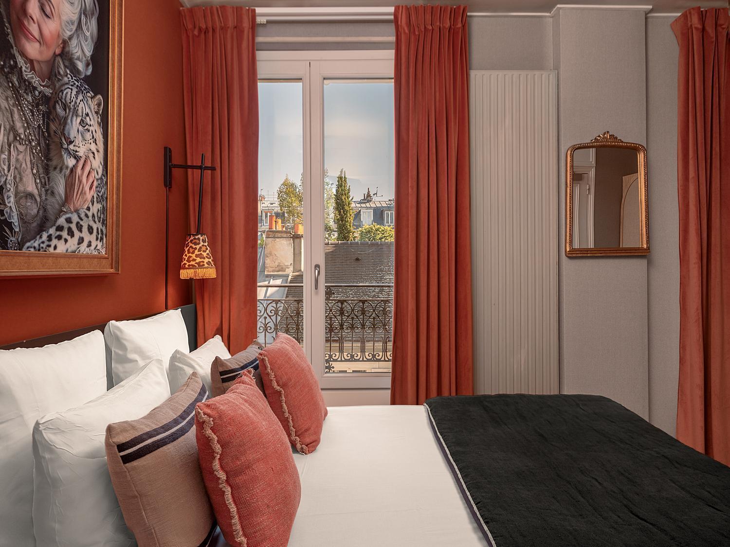 Zelie Champs-elysees Hotel 3*