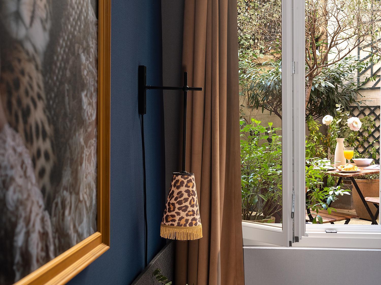 Hotel Zelie Champs-elysees Paris